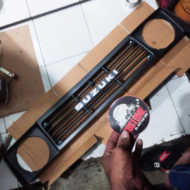 Jual grill Jimny samurai | Shopee Indonesia