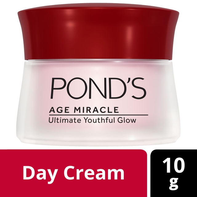 Pond's Age Miracle Ultimate Youthful Glow Day Cream SPF 18  