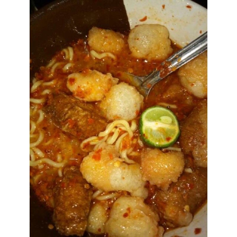 

MIE CUANKI TAHU GURILEM
