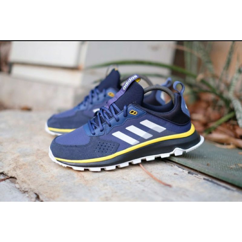 Sepatu Original Adidas Kanadia Xtrail navy