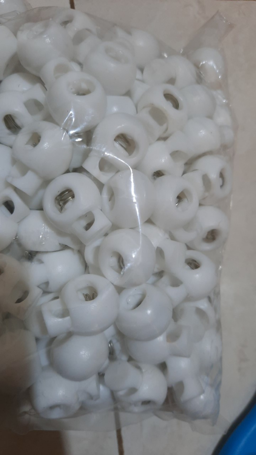 Stopper Bulat 17 Mm Plastik Putih