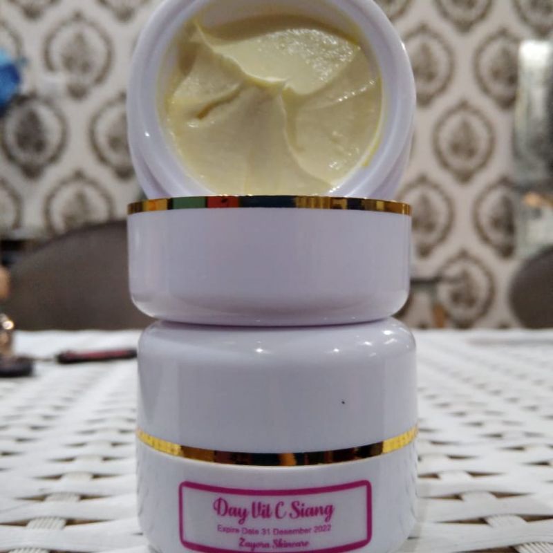 Cream Glowing DAY GLOW VIT C &amp; Extra Glow Malam Cream Untuk Kulit Yang Susah Putih New Pakage