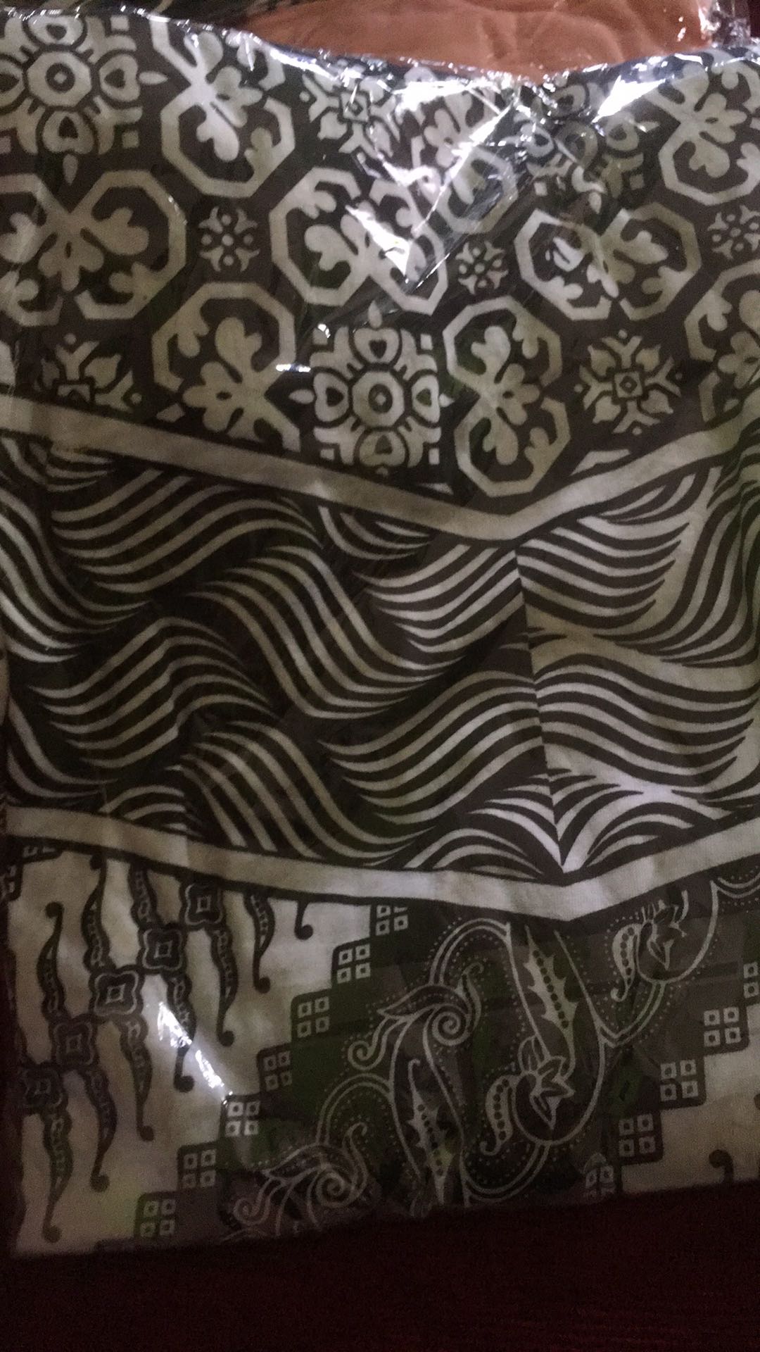 Kaos Batik Full Print Motif V|| Kaos Monocrom