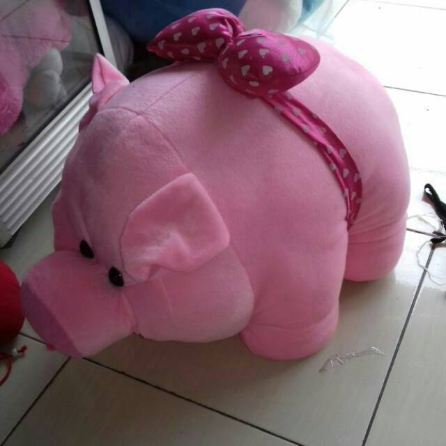 Boneka Babi Jumbo