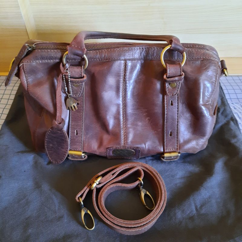 AIRA BAG MENIK TAS KULIT SAPI ASLI PRELOVED BEKAS 2ND