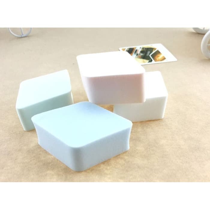 Mega_1688 Beauty Sponge Busa Make Up Set 4 In1 Packing Mika MG721