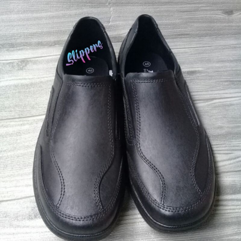 Sepatu Karet Pria ATT AB505/Sepatu Pantofel Karet ATT Hitam