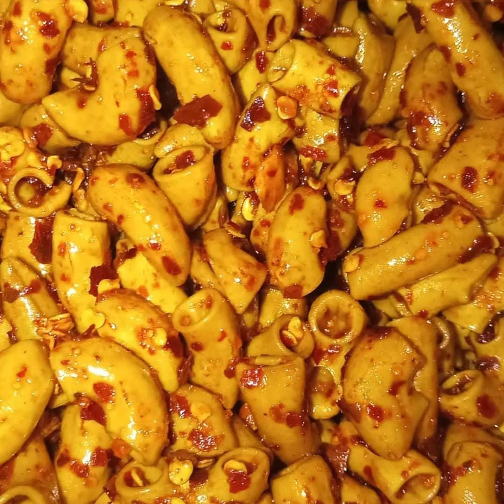 

Seblak kering makroni