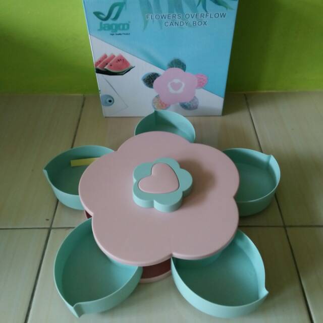 Toples Bunga Mekar