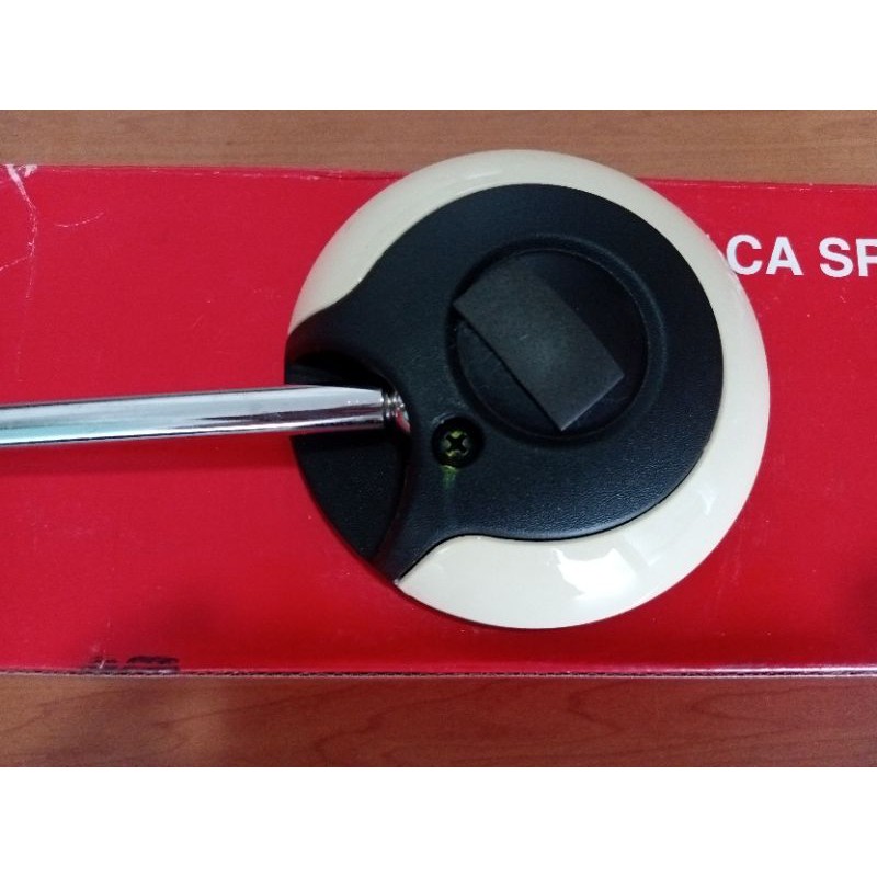 spion scoopy esp ori spion scoopy 2021 spion scoopy 2022 spion scoopy donat-Cream