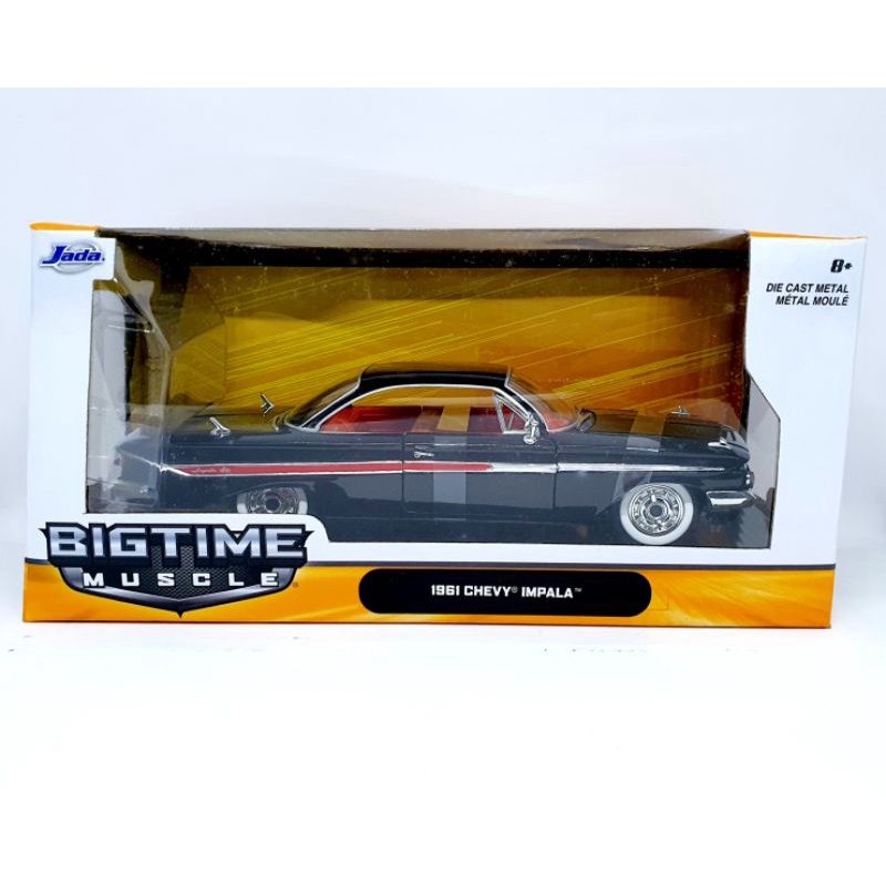 Jada 1:24 1961 Chevy Impala Miniatur Diecast Mobil