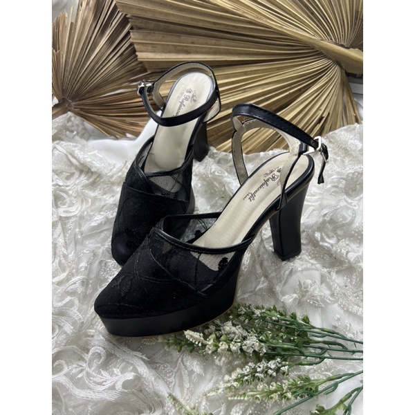 sepatu wedding wanita Cindy hitam tali tinggi 10cm