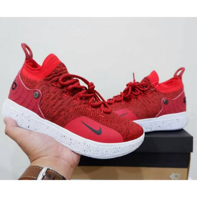Sepatu basket kd 11 low team red