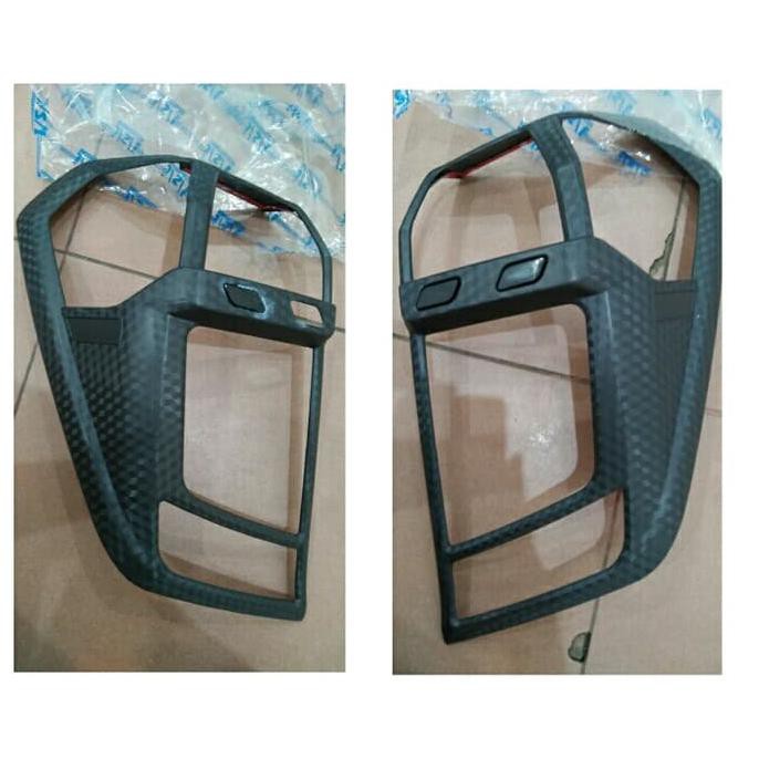 PROMO List Garnis lampu belakang lampu stop calya sigra carbontivo