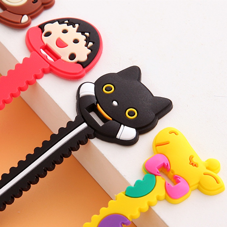 1Pc Cartoon Silicone Data Cable Winder Organizer / Headphone Winding Storage Holder