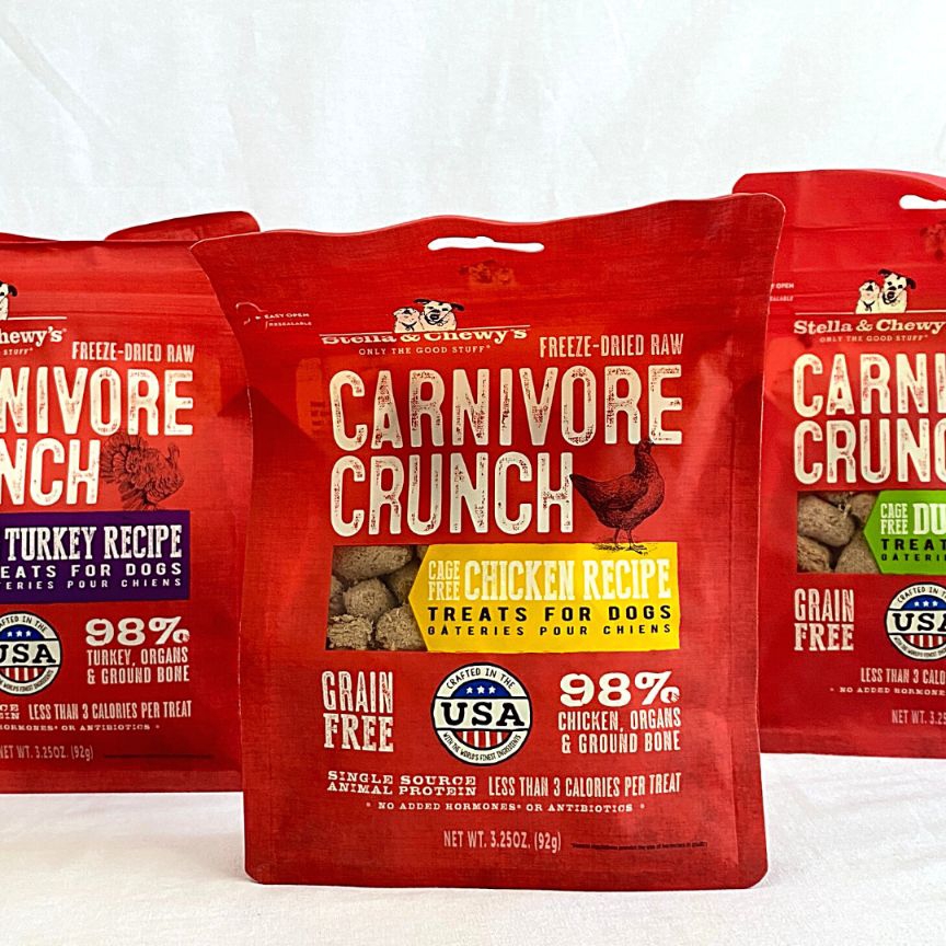 

STELLAANDCHEWYS Snack Anjing Carnivore Crunch Chicken 92gr