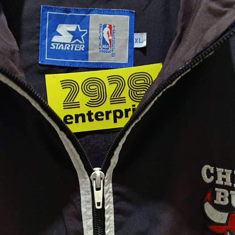 Jaket Starter Chicago Bulls