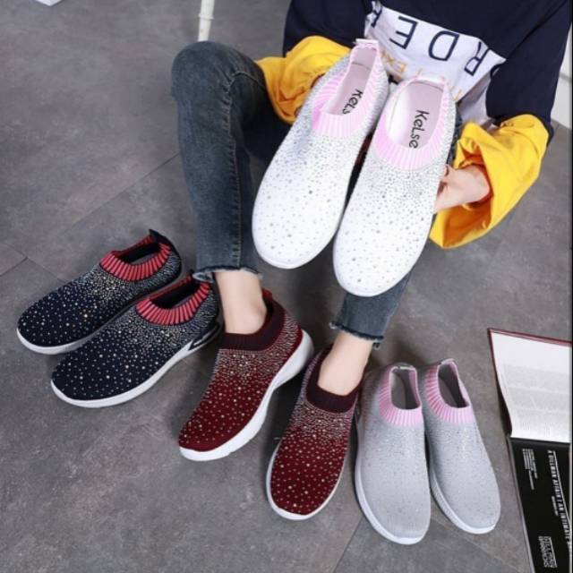 Sepatu sneakers Tsexo sport