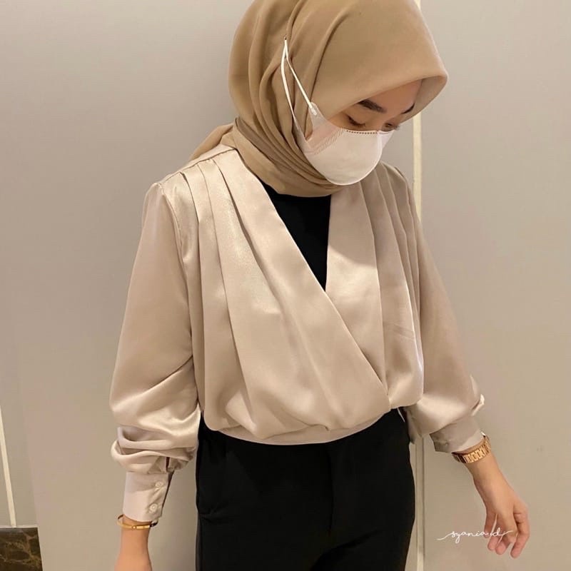 IL - Mizuna Blouse Outer Crop Wanita Korean Style | BLOUSE MIZUNA CROP OUTER CREPE PREMIUM