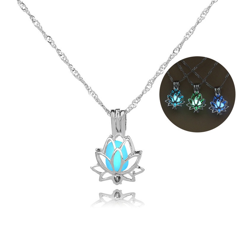 [Women Personality Simple Luminous Lotus Flower Pendant Necklace] [Girls Vintage Simple Chain Necklaces ] [Ladies Fashion Clavicle Necklace]