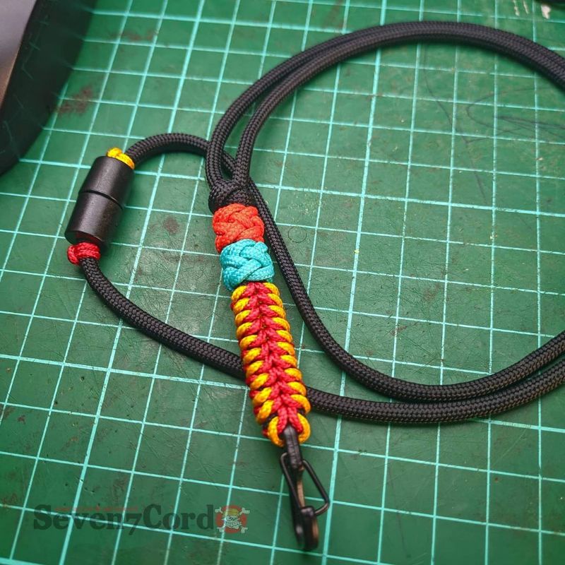 

LANYARD PARACORD