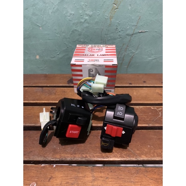 Holder Saklar Lampu Kanan Kiri Honda Astrea Grand Legenda Impressa Detail Original