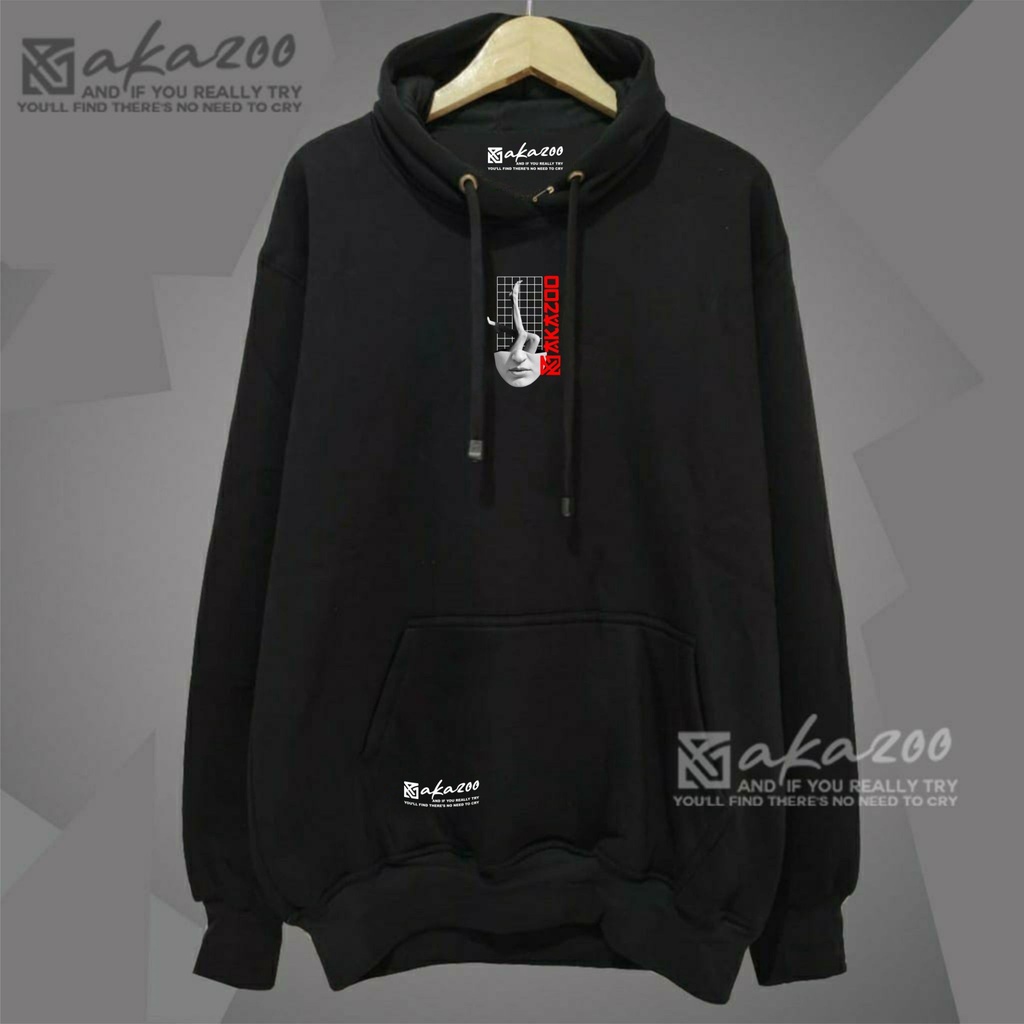 hoodie cowok oversize korean style AKAZOO warna hitam GAMBAR KAKI TULISAN AKAZOO sablon putih