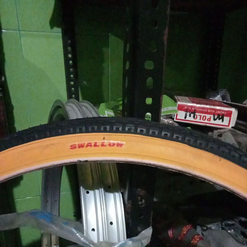 ban luar 26x1.75