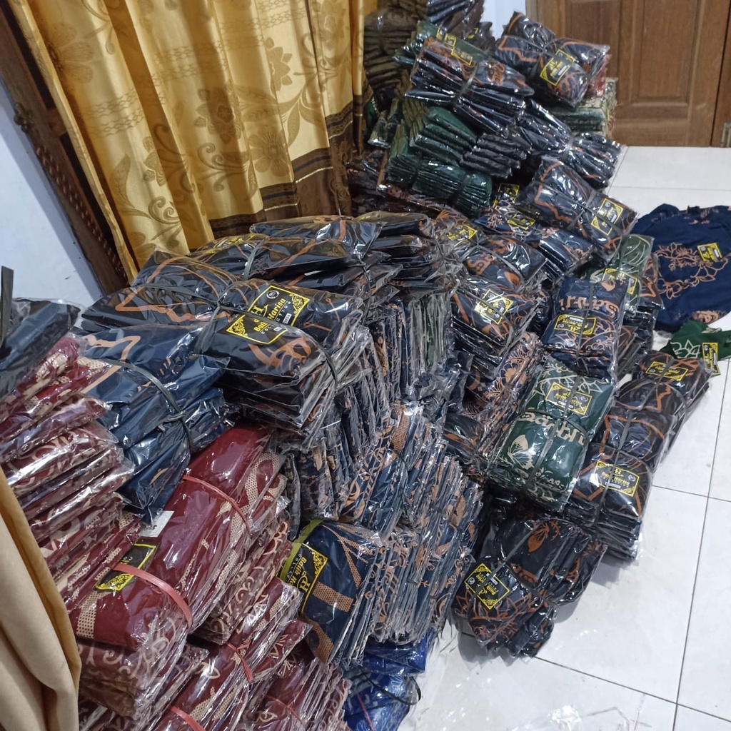 SARUNG BATIK WANITA MBAK SANTRI [BIG SIZE] BAHAN RAYON HALUS DAN ADEM