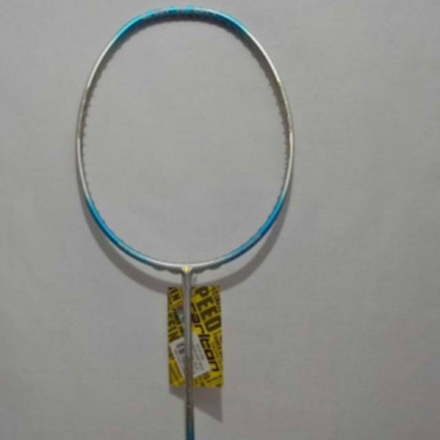 Raket badminton Carlton powerblade 9910
