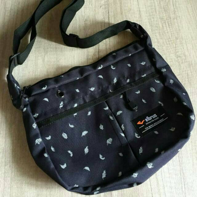 SLINGBAG ELBRUS &  NIKE MOTIF TAS SELEMPANG COWOK CEWEK TAS SEKOLAH KULIAH GROSIR SLINGBAG