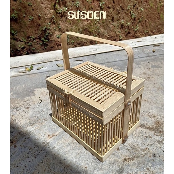 

Besek Ruji Kotak Custom d 20 cm