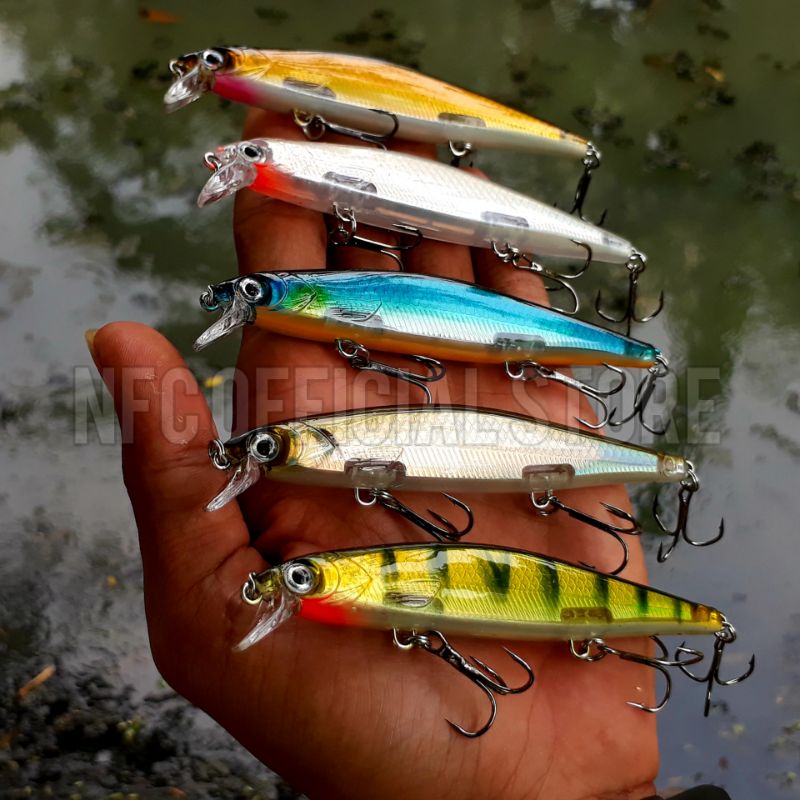 Lure minnow Floating 11cm / 13gram LONG CAST 3X Treble Hook dengan warna dan action KILLER