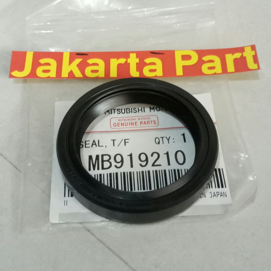Oil oli seal transfer belakang sil transfer triton kb4t 2.500 turbo