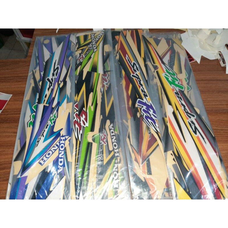 striping supra fit 2005