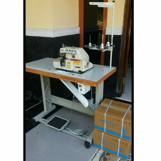 mesin jahit / obras siruba benang 4 / mesin jahit obras