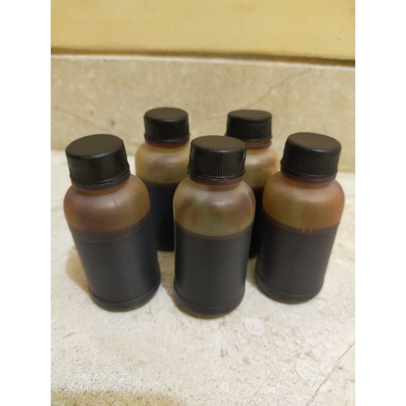 

'PETIS' Solo @ +-50gr (cocolan dr Rambak sapi cap 'KENDIL')