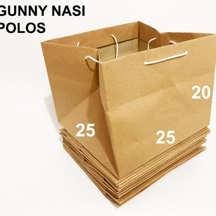 

Goodiebag Paper Bag Box Nasi Polos ( 25 X 25 X 20 ) - 12 Pcs (1 Lusin)