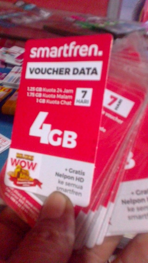 V Smartfren 4gb  (perlengkapan Rumah)