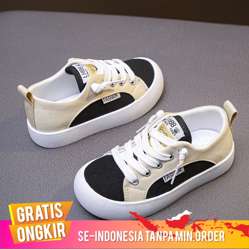 Anak Kanvas Sepatu 2022   Permen Warna Sepatu Slip-On  Korea  Pria Kasut Sniker