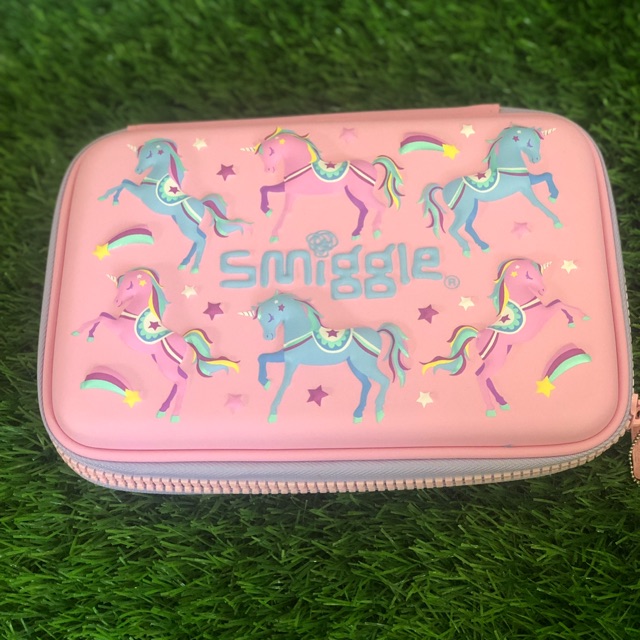 

Smiggle Pencil Case