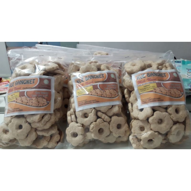 

Kue Bangket