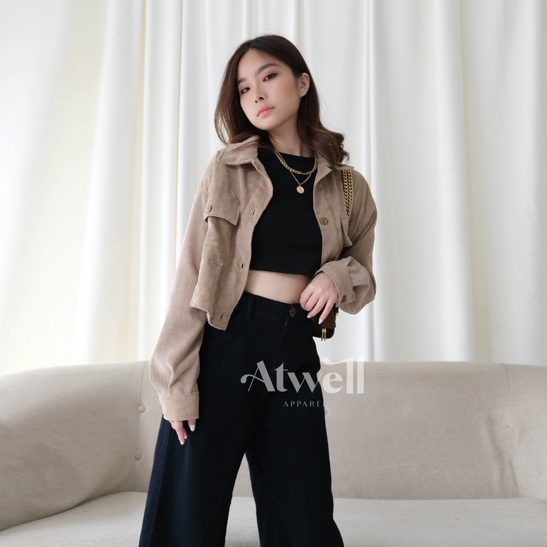 Moza Crop Corduroy Outer