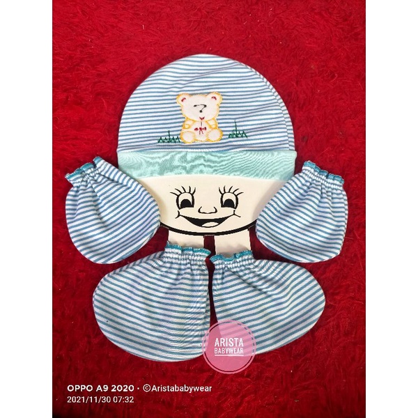 1SET TOPI BAYI+SARTAKI BAYI MOTIF SALUR BORDIL BONEKA