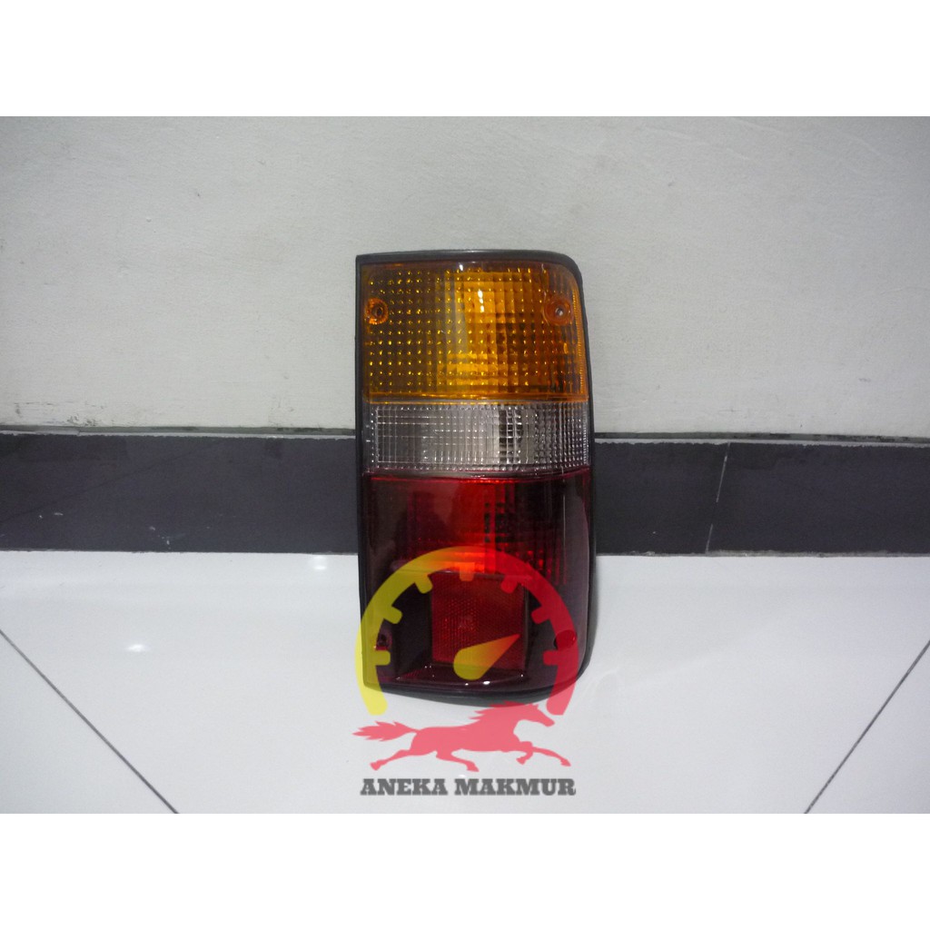 LAMPU STOP REM BELAKANG TOYOTA KIJANG KAPSUL 1997-1999 LAMPU STOP LAMP TOYOTA KIJANG KAPSUL 1997-199