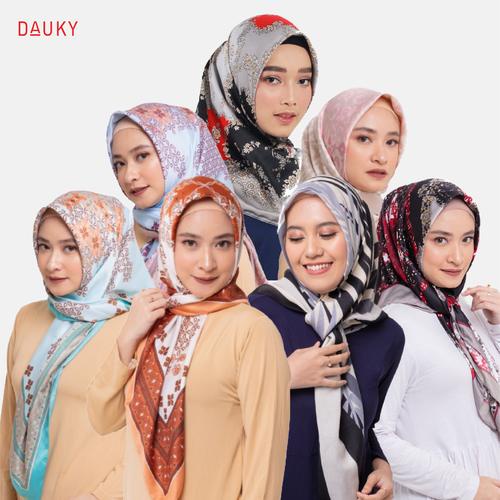 Dauky Hijab Segi Empat Kerudung Salya Series Polysilk 1