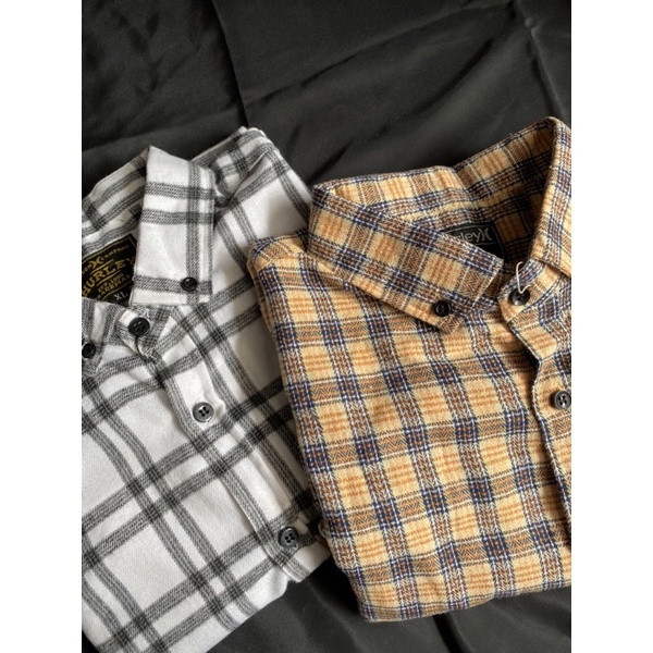 [FLANEL MOTIF TERANG]GIFT BOX KEMEJA FLANEL COWOK/ HAMPERS KEMEJA FLANEL/HADIAH ULANG TAHUN/KADO PACAR/KADO ULANG TAHUN/KADO COWOK/KADO ANNIVERSARY/KADO VALENTINE/HAMPERS RAMADAN/HAMPERS LEBARAN/KADO WISUDA/KADO WEDDING/HAMPERS BAJU COWOK