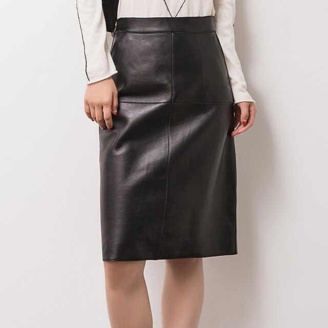 ROK SPAN MIDI KULIT HITAM