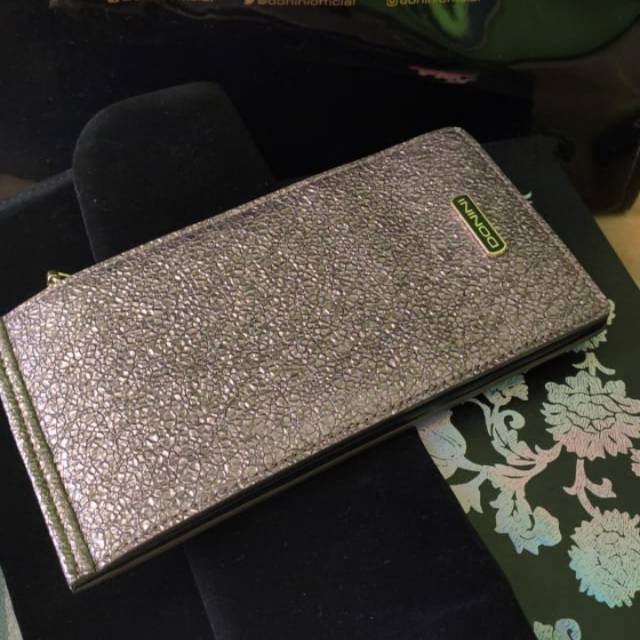 Preloved dompet donini terbaru 100% original
