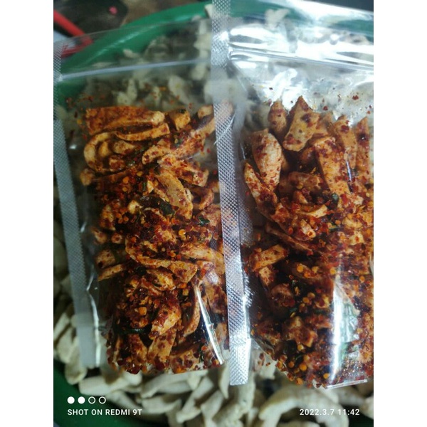 basreng pedas daun jeruk kemasan standingfouch isi 100grm